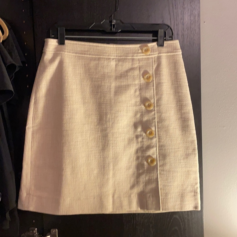 Ann Taylor skirt with button detail